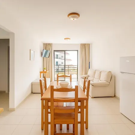 Dos Diecisiete Playa La Arena プエルト・デ・サンティアゴ