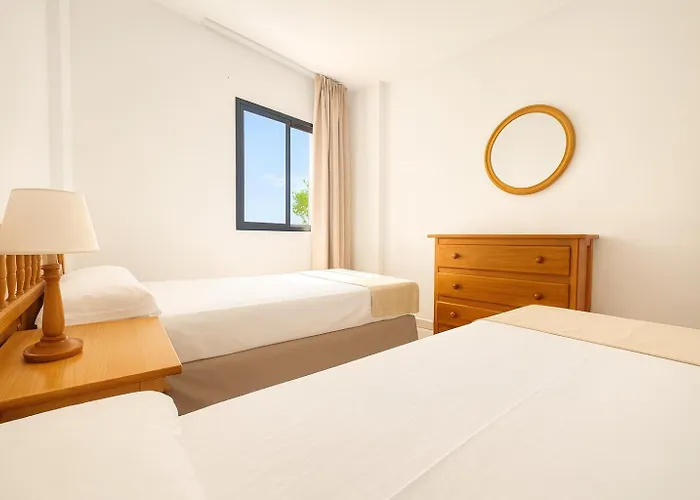 Lägenhet Dos Diecisiete Playa La Arena *